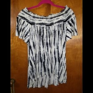 1.4.3. Story Tie Dye Off Shoulder Top